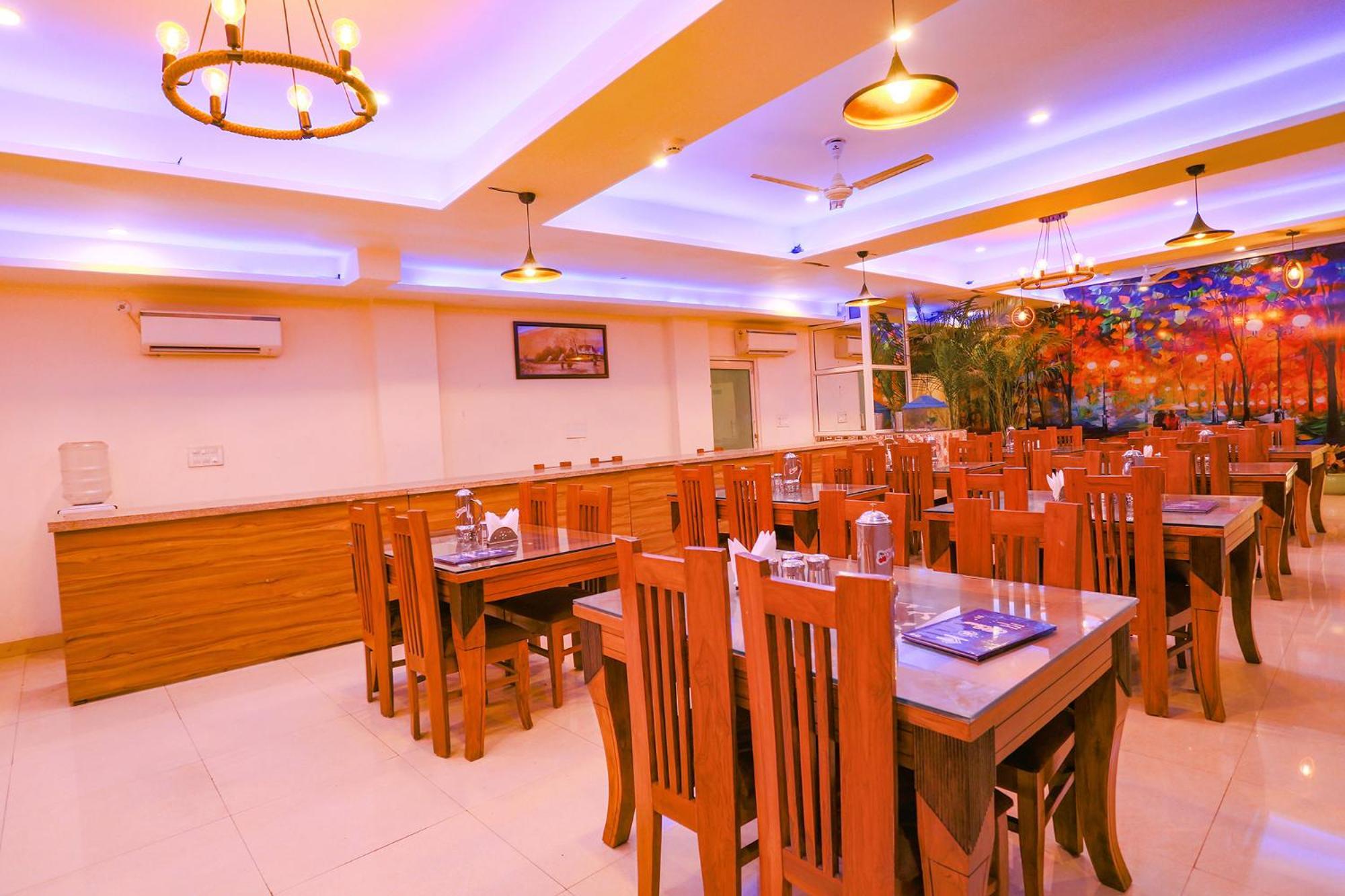 Fabhotel The Kiara Near Igi Delhi Airport Nova Deli Exterior foto
